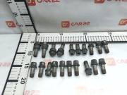 болт колеса