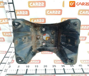 крепление запасного колеса