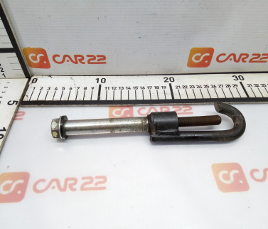 крепление запасного колеса