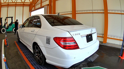 Mercedes-Benz C-Class W204