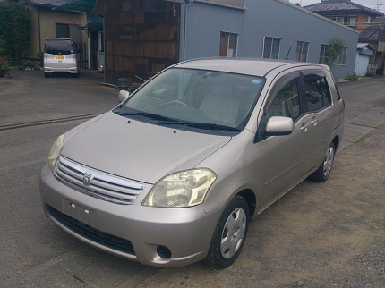 Toyota Raum
