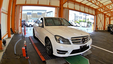 Mercedes-Benz C-Class W204