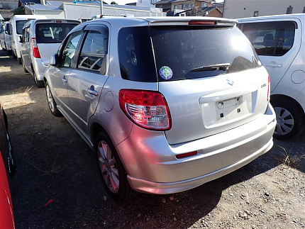 Suzuki SX4