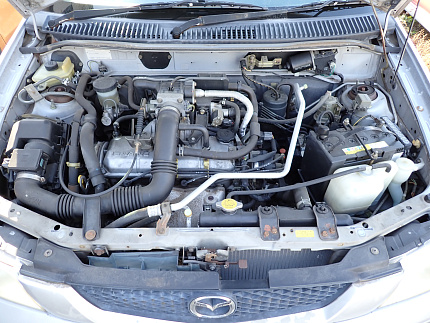 Mazda Demio 
