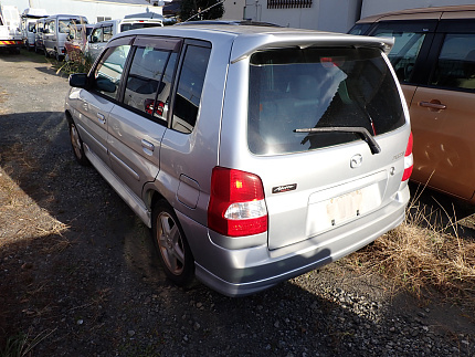 Mazda Demio 