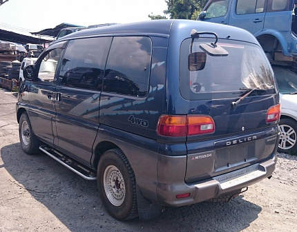 Mitsubishi Delica