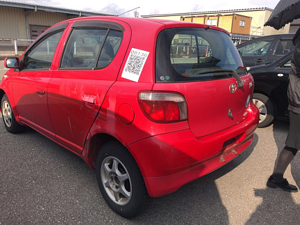 Toyota Vitz 